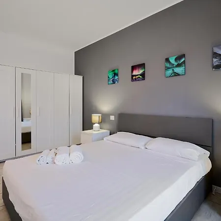 Xenia Apartments - New And Bright Urban Housing Milan Exterior photo