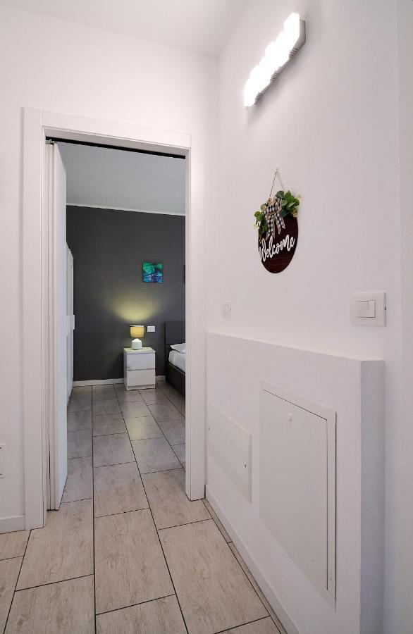 Xenia - New And Bright Urban Housing Appartement Milan